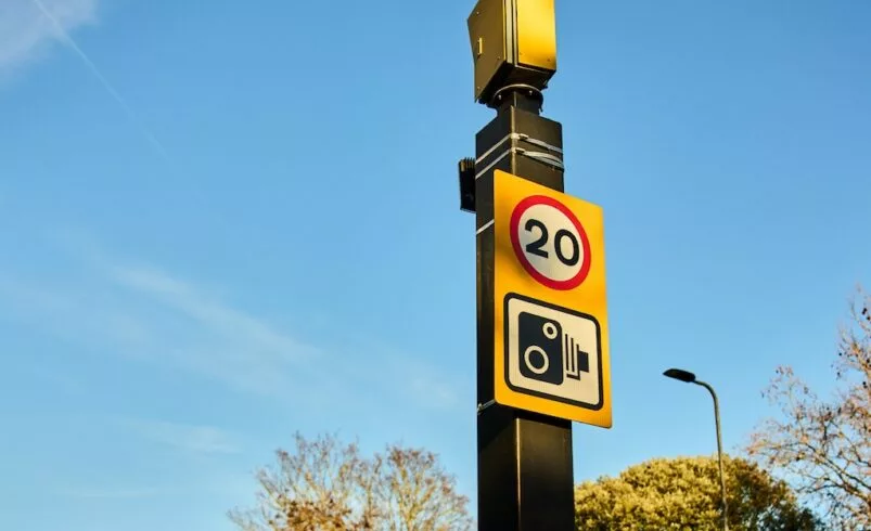 Trafik Denetiminde Yeni Dönem: 4K Hız Kamerası ile Kaçış Yok! 6 4K hız kamerası