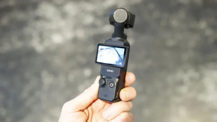 DJI Osmo Pocket 4