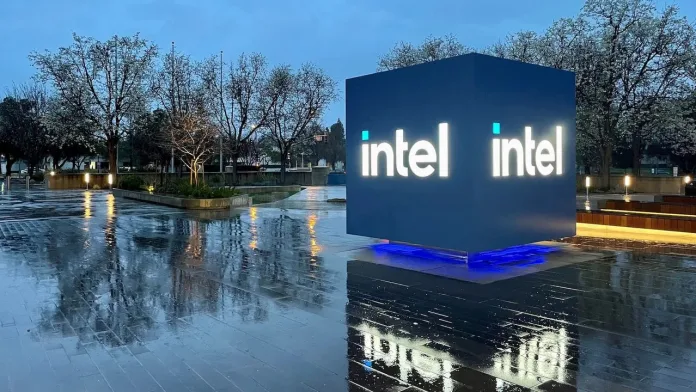 Intel 14A Üretim Hattı