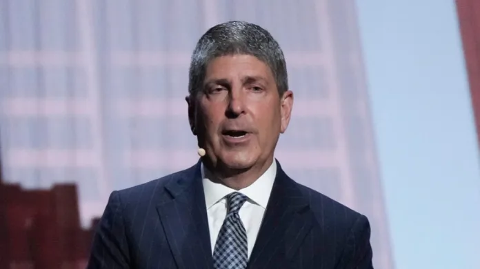 Jeff Shell ayrılık