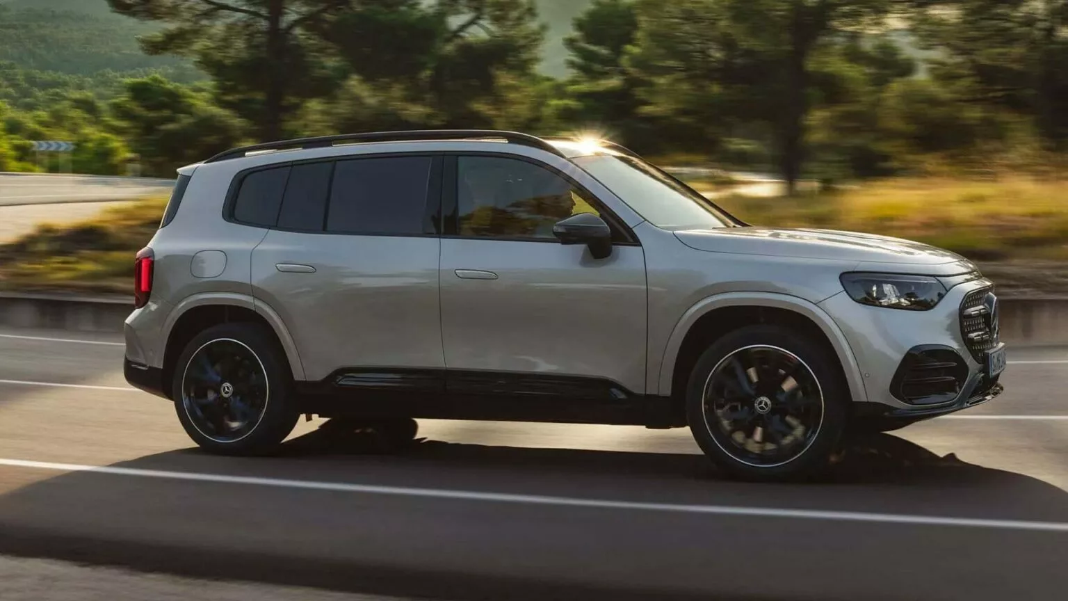 Mercedes GLB Elektrikli Türkiye