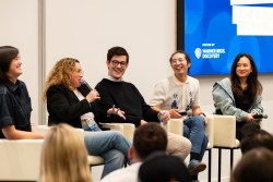 Sabrina Carpenter Coachella'ya Damga Vurdu: Hollywood Işıltısı ve Sahne Şovu Sabrina Carpenter Coachella performansı