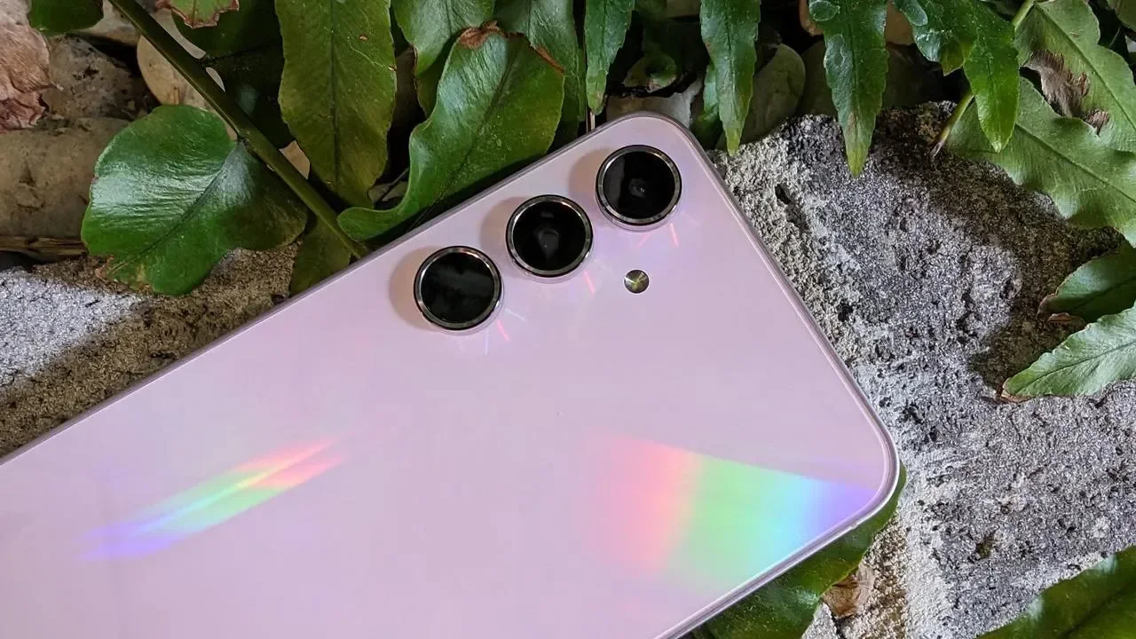 Samsung Galaxy A37 güncellemesi