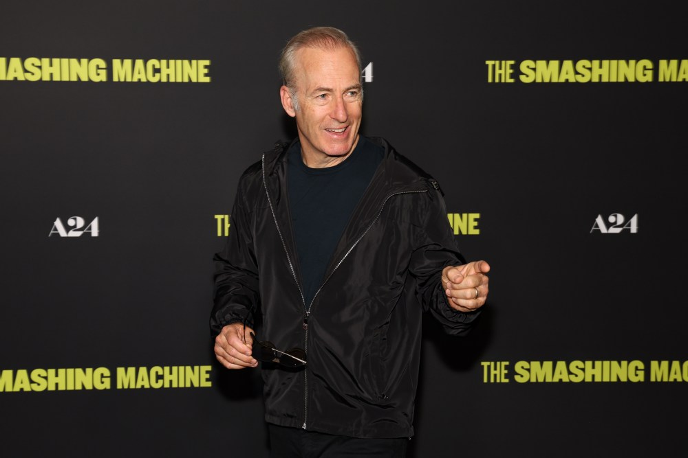 Bob Odenkirk Kalp Krizini Anlattı: 'Ölmek Üzereydim, Rengim Griye Döndü' (2021) Bob Odenkirk kalp krizi