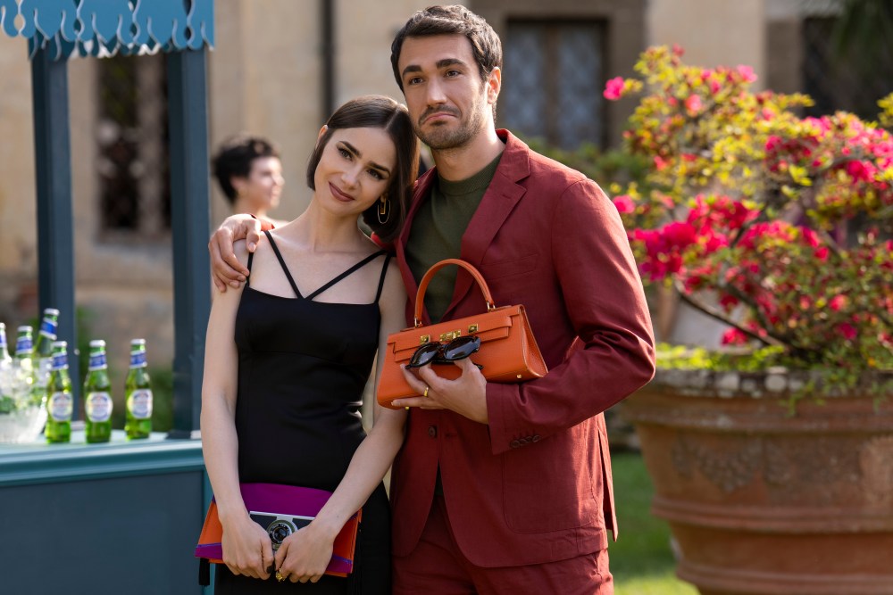 Emily in Paris 6. Sezonuyla Ekranlara Veda Ediyor: Netflix Kararını Açıkladı Emily in Paris son sezon