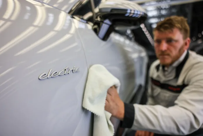 Porsche şirket yeniden yapılanma